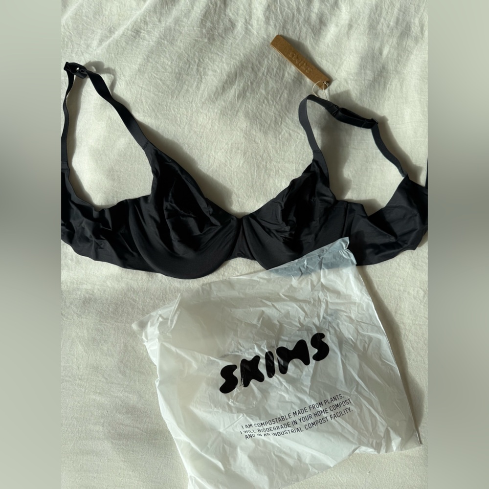 NEW ✅ SKIMS Unlined Full Coverage Black Bra